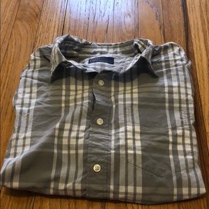 Men’s Gap button down gray plaid size M